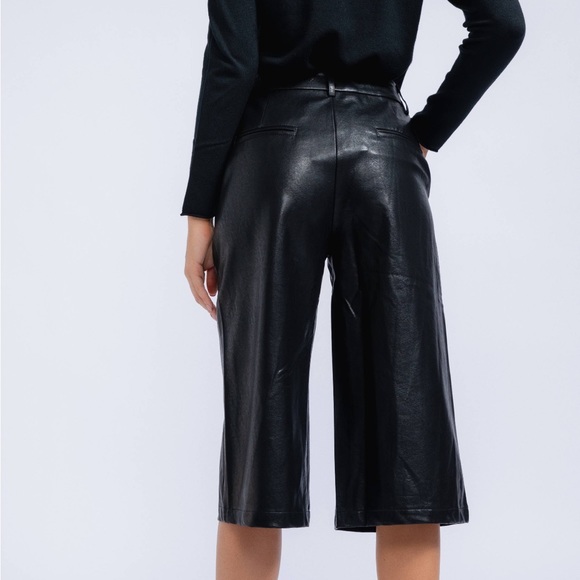 PU leather culottes pants - Picture 2 of 4